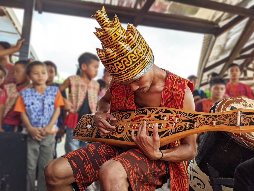 borneo musician