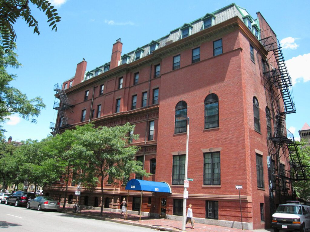 Chilton Club exterior