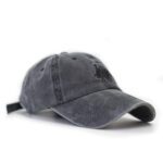 grey cap